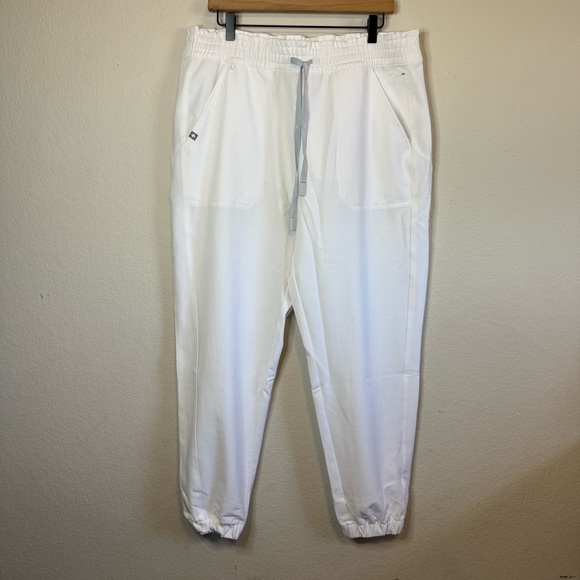 FIGS High Waisted Regina Jogger Scrub Pants Pull On Stretch Waist White Size XL - Picture 1 of 13
